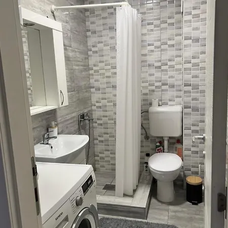 Stan Na Dan -centar- Apartmán Bratunac